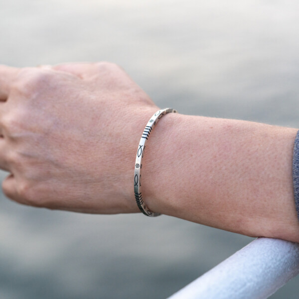 Balık Desenli 925 Ayar Gümüş Bilezik PB27485