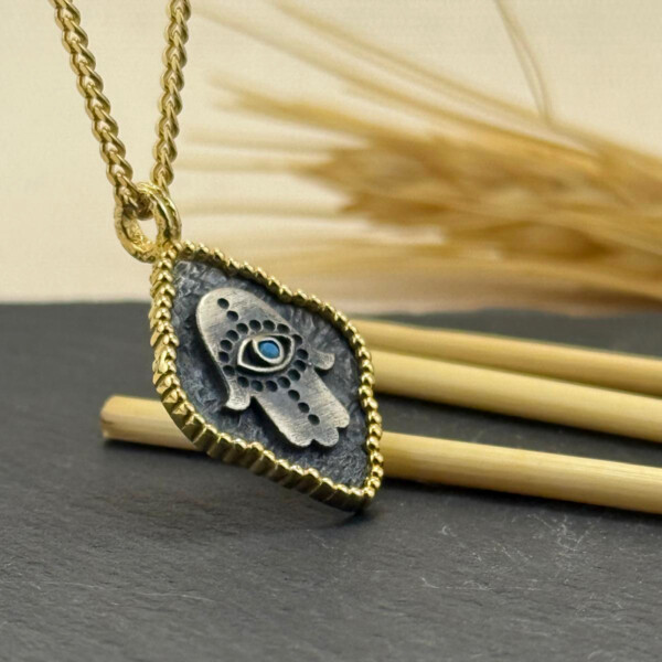 Fatma Ana Eli Kolye 14k Altın Kaplama ve 925 Okside Gümüş PB16139